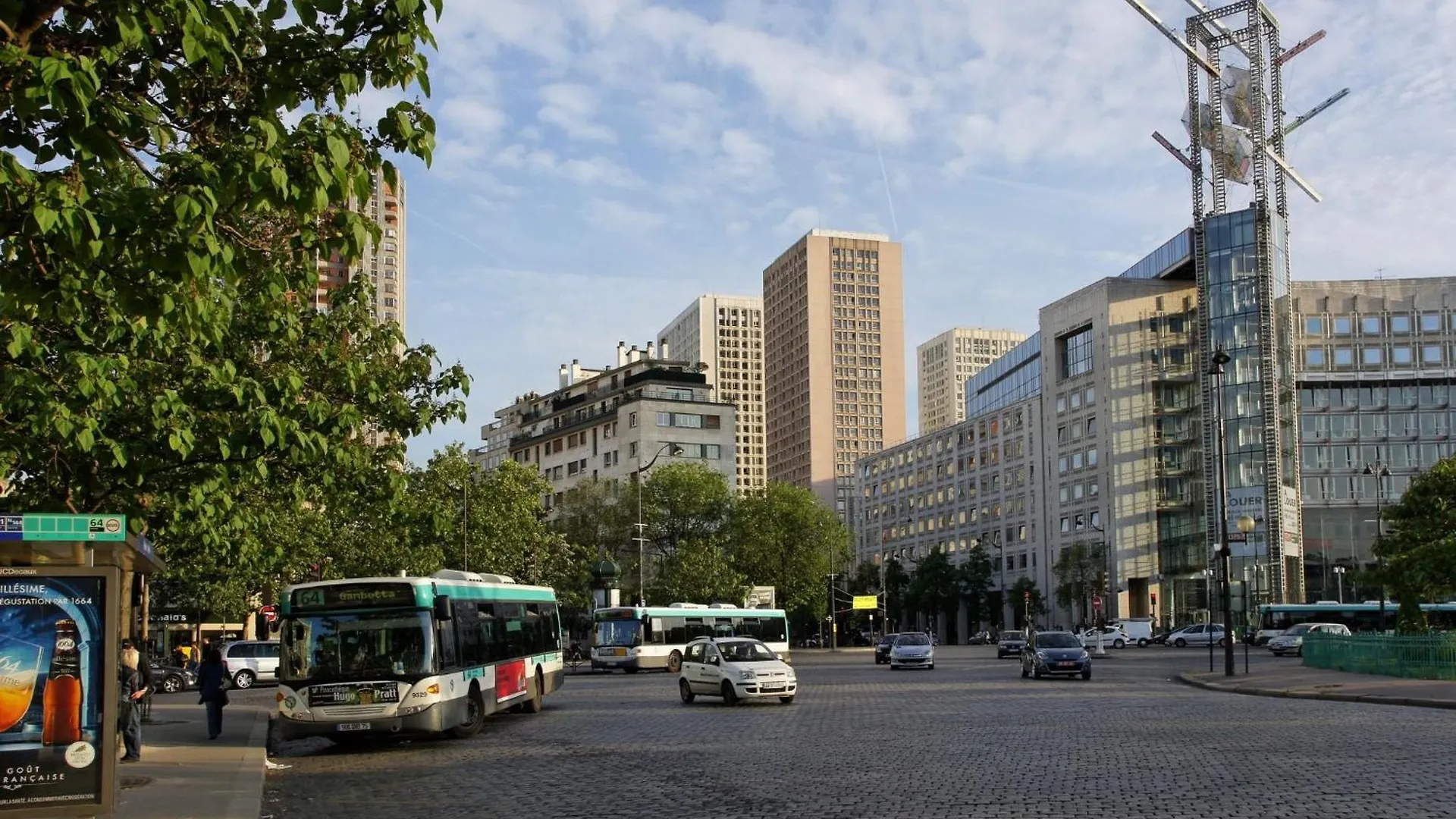 Le 300 By Happynoworry Daire Paris